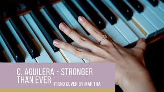 Stronger than ever - Christina Aguilera on Piano