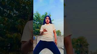 Este  #shorts #ytshorts #dance #viral #trending #dancer