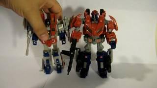 Transformers: War for Cybertron Deluxe Optimus Prime