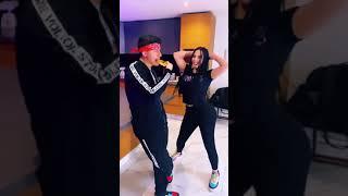 Tavo Betancourt y Lizbeth Rodríguez #Pizza