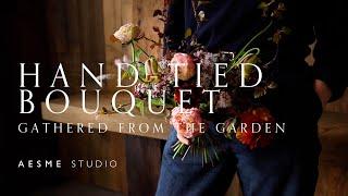 Creating a Hand-Tied Garden Gathered Bouquet