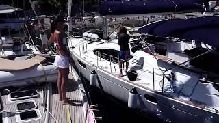 Parking 16ton Sail Yacht like a Toy!