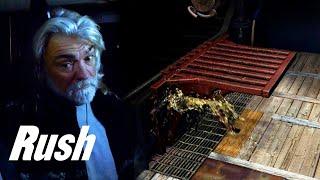 HUGE Hydraulics Leak On The Deck Of The Cape Caution! | Deadliest Catch