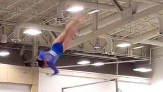 Suni Lee nails her New Bars release in warm-up - Winter Cup 2024