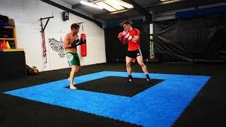 Alex Owen Vs Harry Simmons
