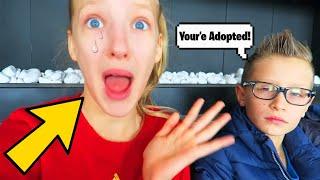 KARINAOMG IS ADOPTED! (SIS vs BRO) KarinaOMG, GamerGirl & Karina Kurzawa!