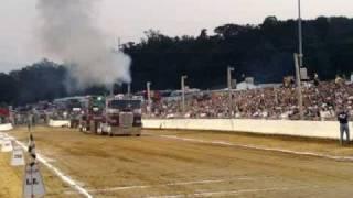 David Blankenship's 84 Shaker  Cummins Power'd Pulling @ The Buck 2009