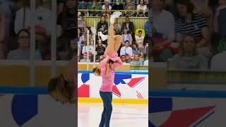 Aleksandra Boikova and Dmitrii Kozlovskii  #pairskating #figureskating #iceskating #sport #athlete