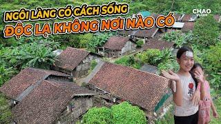 Bí Ẩn Cuộc Sống Người Nùng Ở Sâu Trong Những Dãy Núi Bất Tận Và 2 Ngôi Mộ Màu Trắng Có Con Chó Hoang