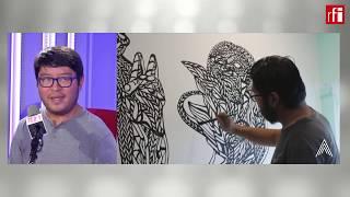 El artista guatemalteco Marlov Barrios con Jordi Batallé en RFI