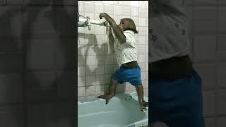So funny! Kuku hid from his mother to take a bath