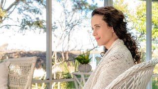 Cast Interviews - Andie MacDowell - The Beach House