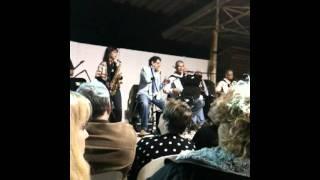 ערב שירה ביפעת-אבי אבישר וליאור ייני-(9).MOV