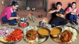 Nepalis Evergreen Recipe: Spicy Onion Tomato Chutney with Corn Rice Cooking in Village