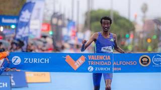 Ethiopian Yomif Kejelcha Breaks World Record En Route to Victory at Valencia Half Marathon