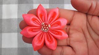 DIY : How to make an adorable fabric flower in just few minutes / DIY Flower