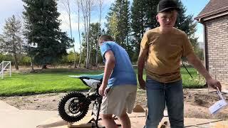 Venom 1600w 48v 15ah electric dirt bike unboxing!!!