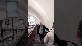 Дело было #вечером, делать было нечего. #Поехали на #Невский и что мы там увидели #shorts #прогулка