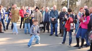 сокольники 1 мая 2013г. Ромик зажигает