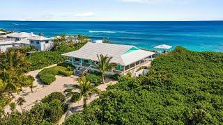 Classic Beach house in Elbow Cay in Hope Town Bahamas