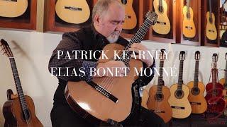 Patrick Kearney tries a Elias Bonet Monné Concert Classical Guitar