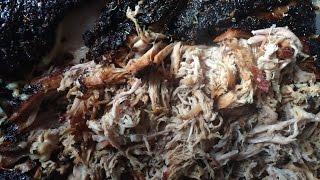 Pulled Pork (aus dem Kugelgrill)