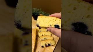 Baking blueberry teacake with my daughter! #food #youtubeshorts #viralvideo #quickrecipe #baking