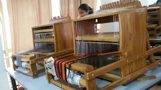 Handloom machine (Table loom 16 Shaft/Lever)