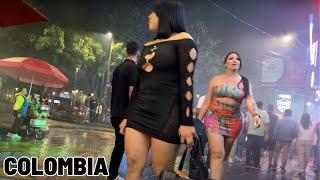 Parque Lleras The Best Nightlife in Medellin Colombia 