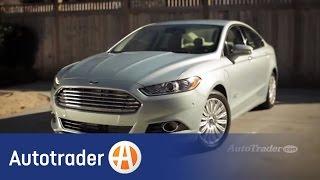 2014 Ford Fusion Energi | Real World Review | Autotrader
