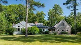 Maine Real Estate - 8 Deerfield Road, Freeport, ME