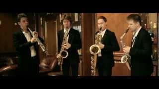 J. S. Bach. Fugue in G minor by a sax quartet