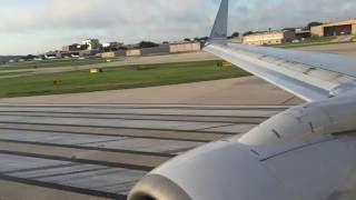 American Airlines Boeing 737-800 | HD Morning Takeoff from San Antonio (SAT) | Great Engine Roar!