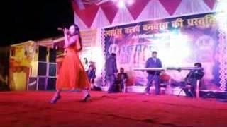 Performer Singer_Priyanka Mishra_ Song_Mummy Ko Nahi Hai Pata