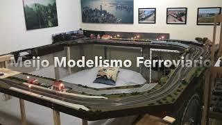 Maqueta de Meijo Ferroviario y tren Diurno de Renfe.