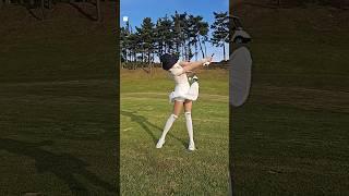 계속 돌려보게 되는 Super slow motion!! 쌍둥이 자매 골프 선수 KLPGA 김가현, 김가언 프로. Instagram@twin_golf_players