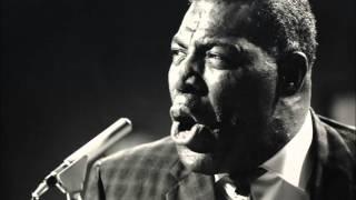 Howlin Wolf - Smokestack Lightnin'