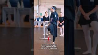 HOW TO LIFT THE LEG CORRECTLY IN RETIRÉ/PASSÉ  #ballettips #vaganova #ballet #turnout