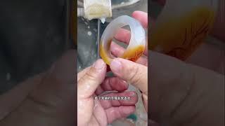 用了20个小时雕刻的花开富贵手镯，朋友们喜欢吗？手镯 玉镯 牡丹 雕刻 设计