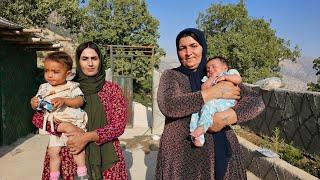 Heartfelt Journey of a Nomadic Single Mother in the Mountains | Emotional Documentary