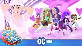 DC Super Hero Girls in Italiano  | 'Save You With My Love'!  | @dckidsItaliano