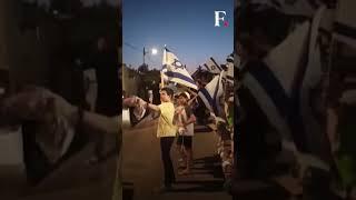 Watch: Settlers Greet Israeli Troops Pulling Out of Jenin
