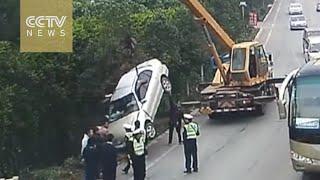 Footage: two cars skidding off road at same place