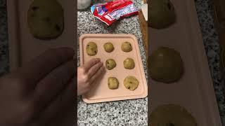 my favorite chocolate chip recipe by far  #chocolatechipcookies #bake #chocolatechip #wonderoven