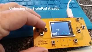 BrainPad Arcade, MakeCode retro Arcade game board, Unboxing Review