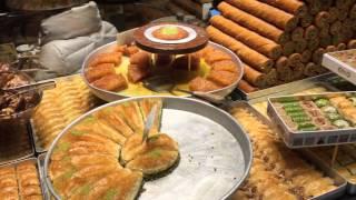 Best Turkish Baklava ( Hafız Mustafa 1864 ) , Taksim , Istanbul , Turkey - omurduztas