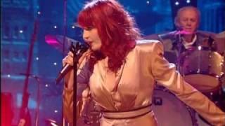 Dave Swift on Bass with Jools Holland backing Florence Welch "My Baby Just Cares For Me"