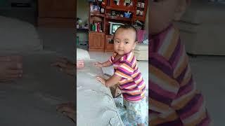 BAYI LUCU KETAWA