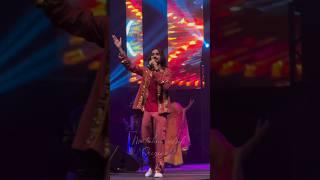 Navarat Naveli Bani Albeli Song Live Performance |Aditya Gadhvi TORONTO Live Concert|Rocking Concert
