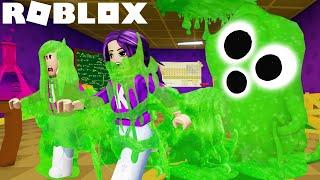 We got SLIMED by Slimey! | Roblox: Slimey Chapter 1